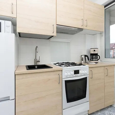 Apartament Bright For 5 In Center By Renters Gdynia