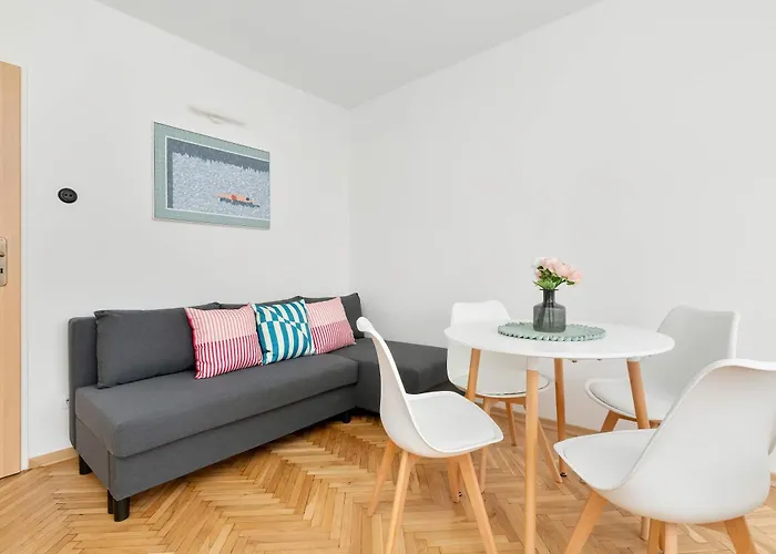 Bright For 5 In Center By Renters * Gdynia