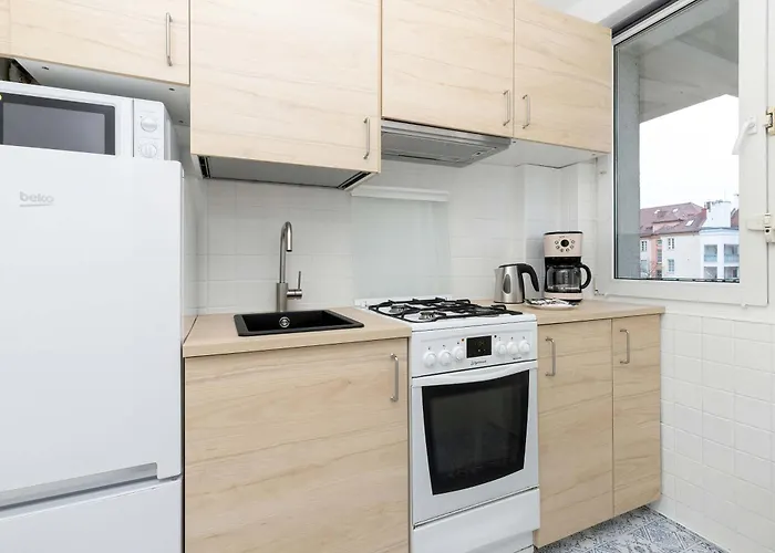 Apartament Bright For 5 In Center By Renters Gdynia